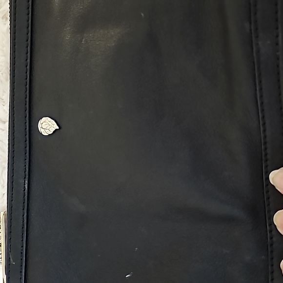 Helen Kaminki - Picture 3 of 4